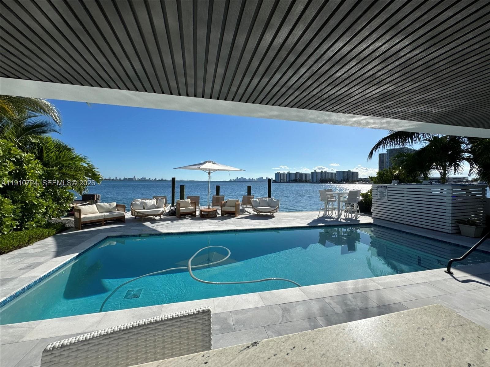 1930 Bay Dr # 1, Miami Beach FL 33141