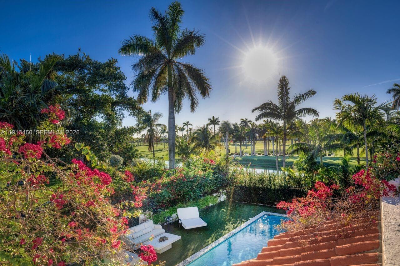 5800 La Gorce Dr, Miami Beach FL 33140