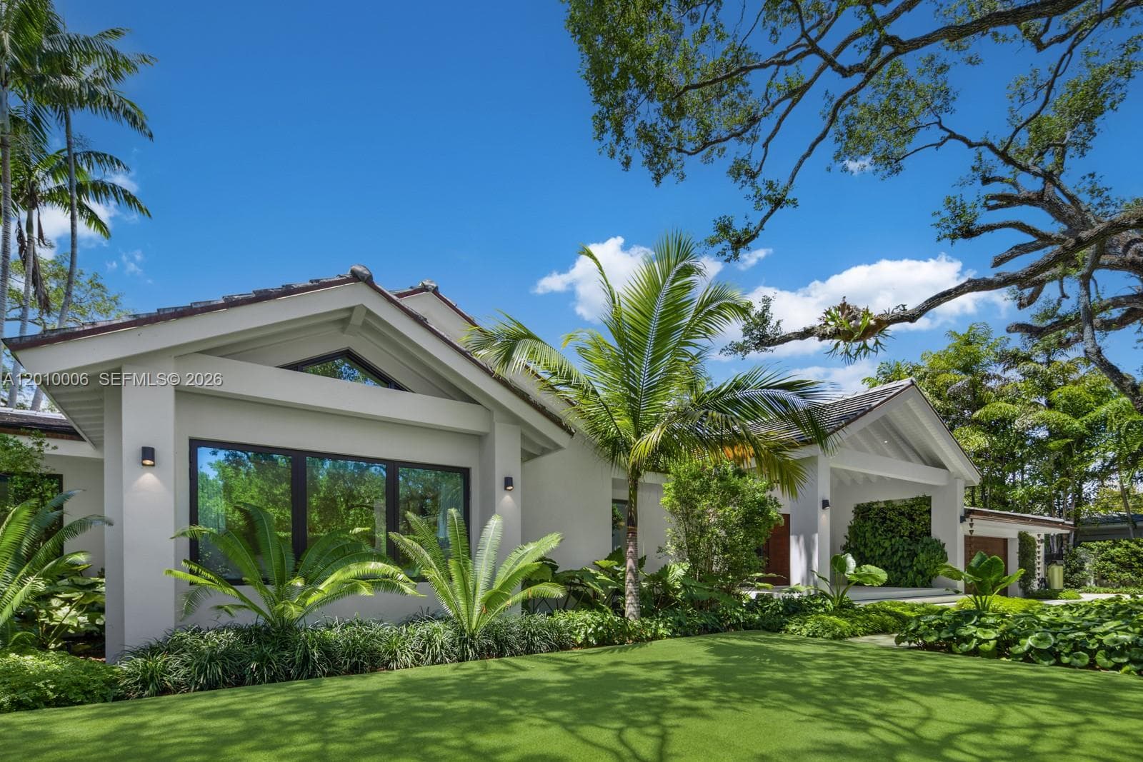 4100 Pinta Ct, Coral Gables FL 33146