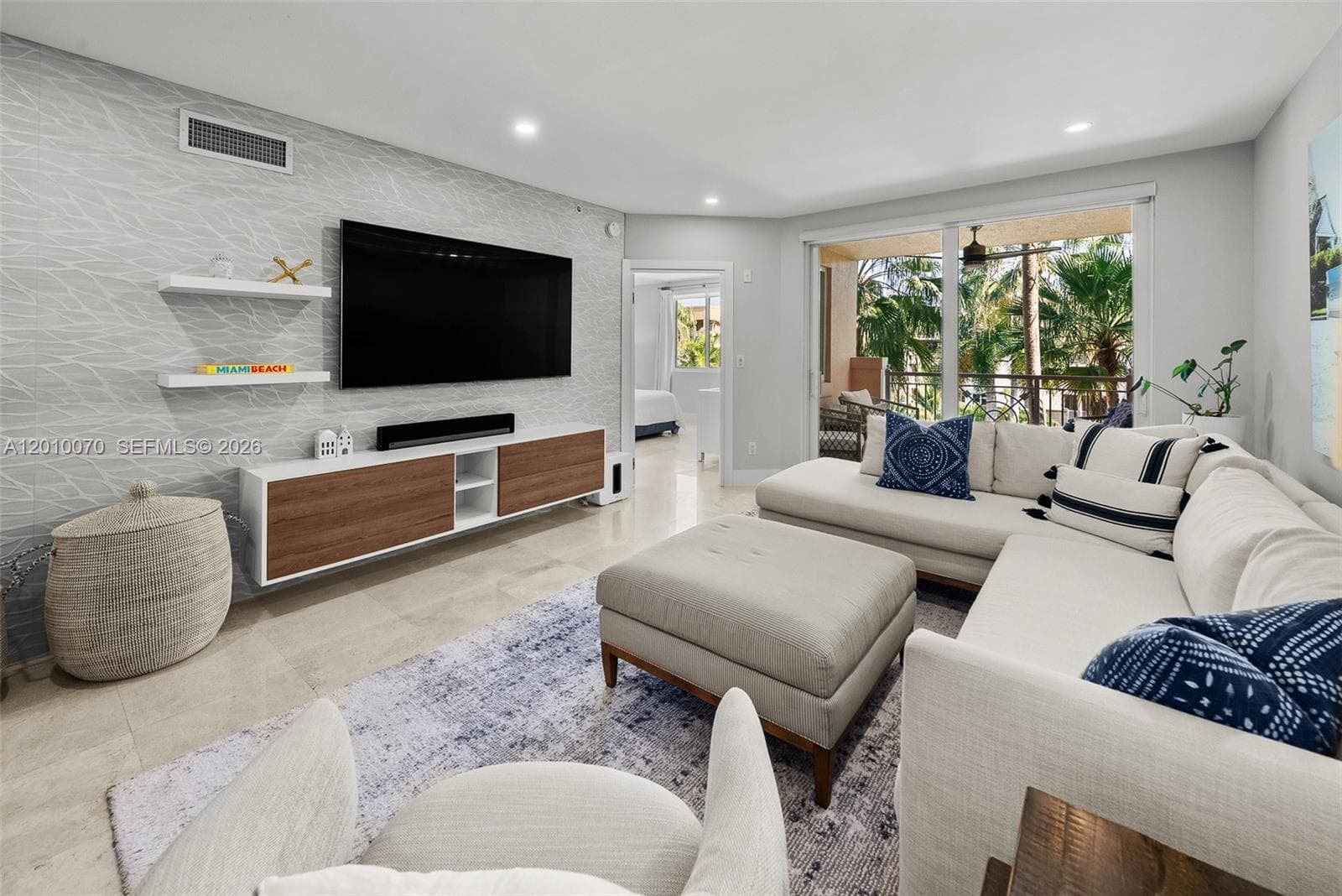 100 Meridian Ave # 233, Miami Beach FL 33139