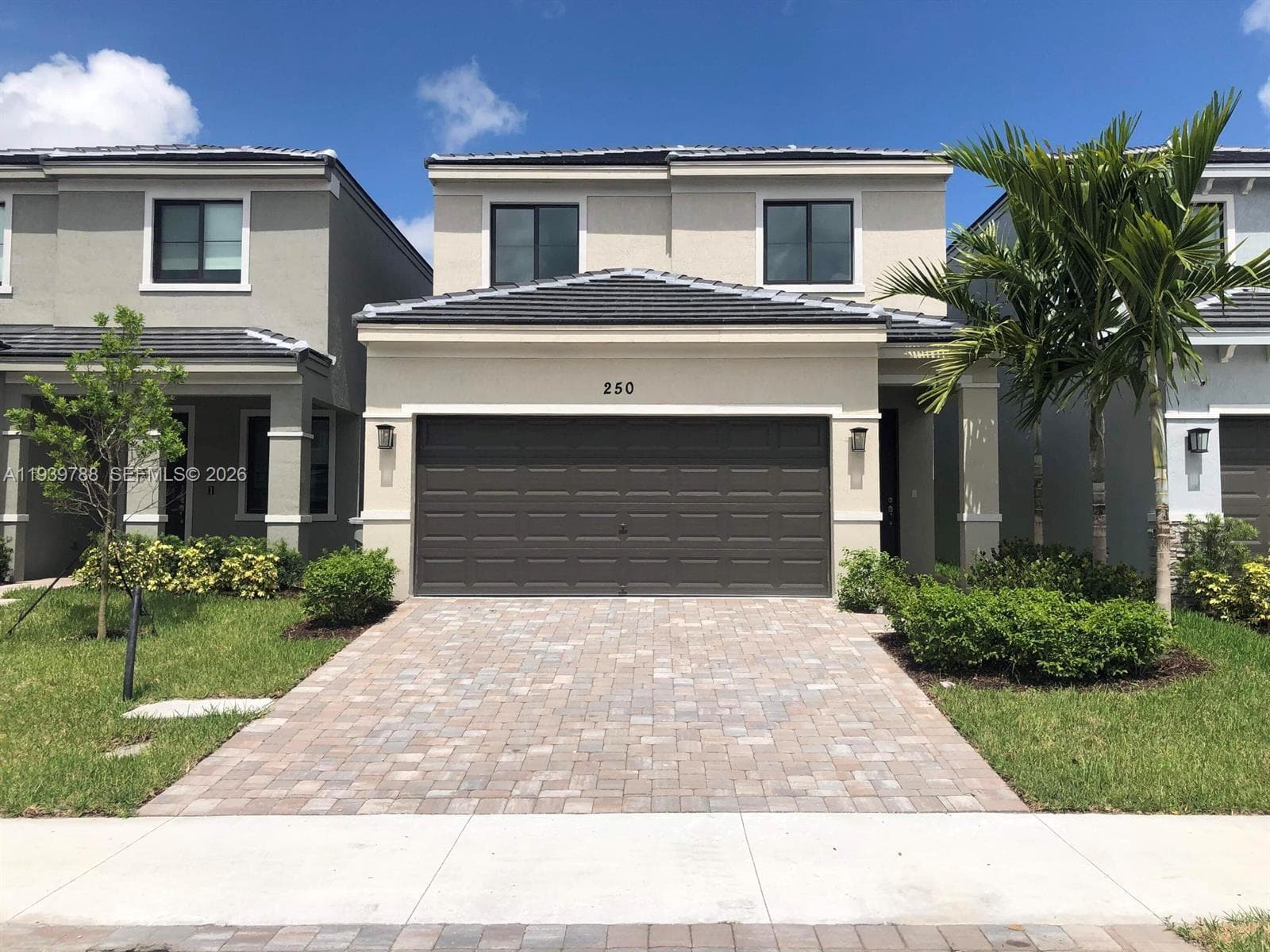 250 NW 33rd Ln, Pompano Beach FL 33069