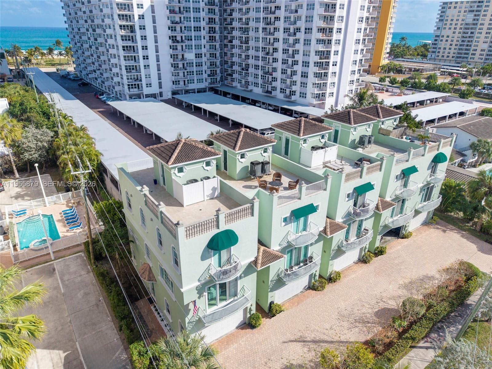 430 Sunset Dr, Pompano Beach FL 33062