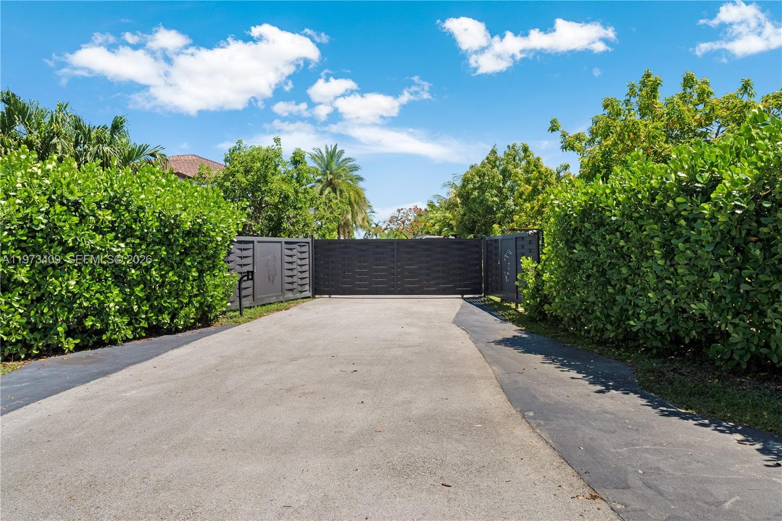 13050 SW 26th St, Miami FL 33175