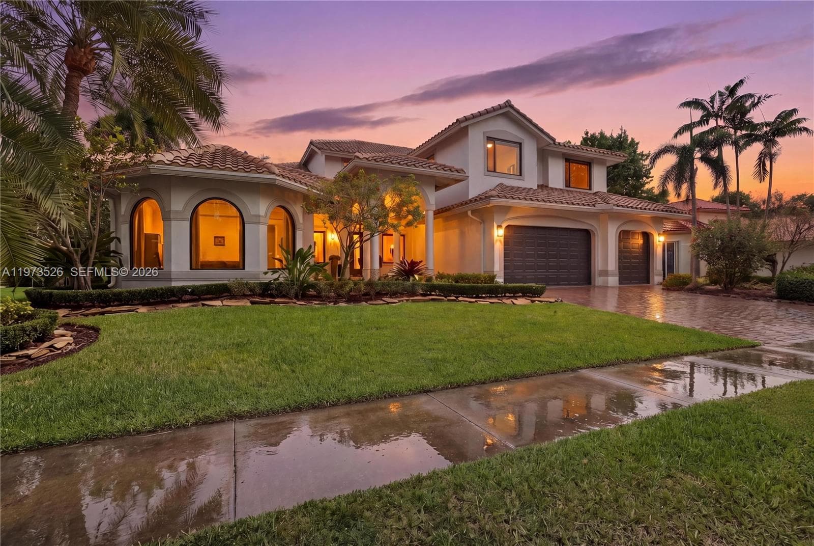 2465 Provence Cir, Weston FL 33327
