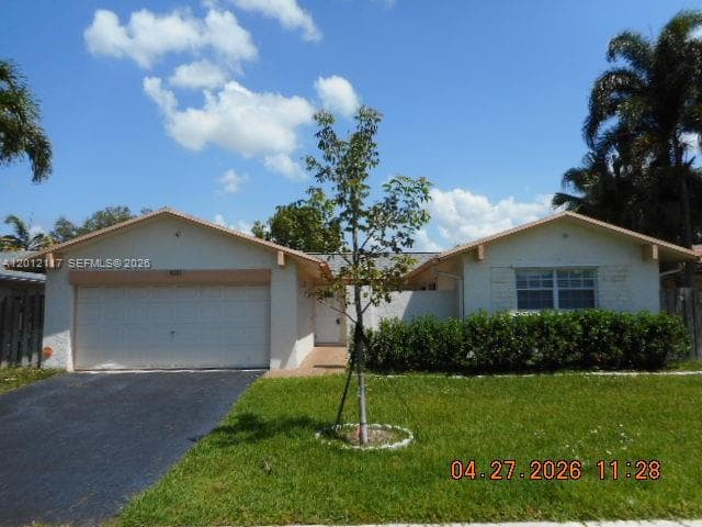 9351 NW 35th Pl, Sunrise FL 33351