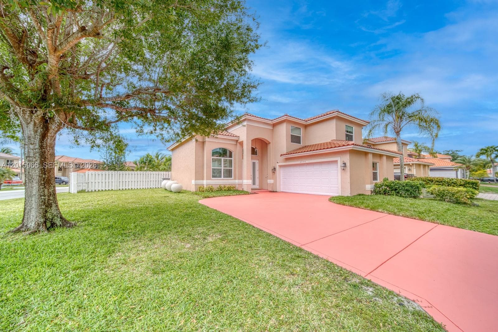 6554 Geneva St, Lake Worth FL 33467